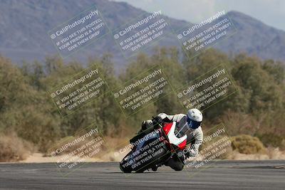 media/Oct-13-2025-Moto Forza (Mon) [[a66d839500]]/2-A Group/Session 4 Turn 7/